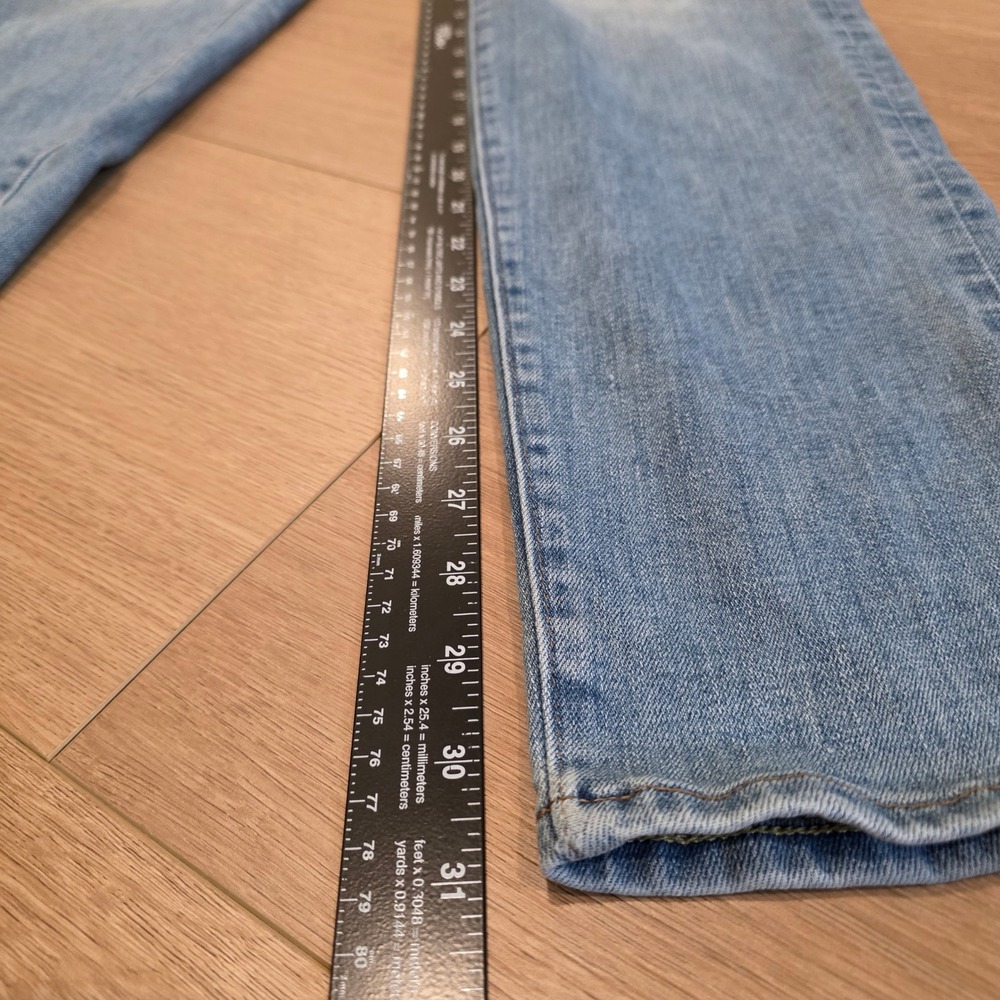 American Eagle Airflex Slim Straight Jeans Mens Fits 30x31 Light Wash Blue Denim - Picture 8 of 11